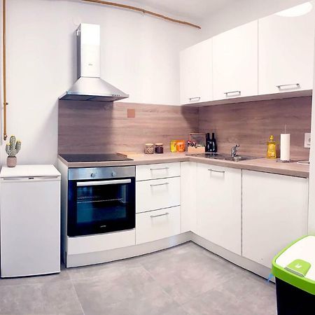 זאגרב Central Bus Station Apartment מראה חיצוני תמונה