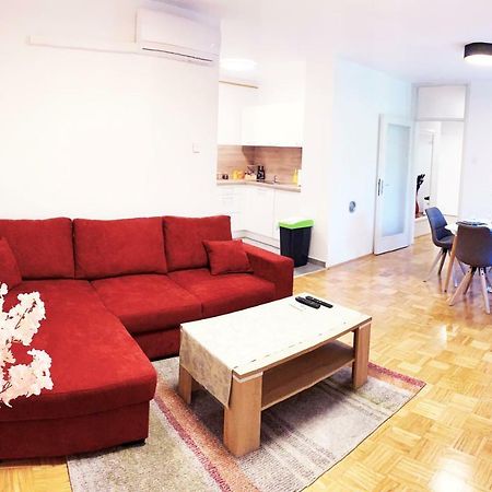זאגרב Central Bus Station Apartment מראה חיצוני תמונה